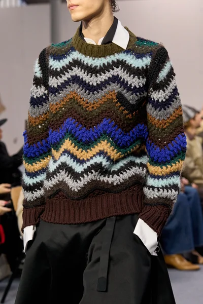 Look 61
